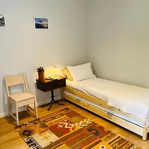 Apartment Lovely 2-bedroom Unit In Historic, Funchal (Madeira)